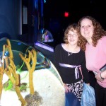 Kendra and Sam at the Gatlinburg Aquarium